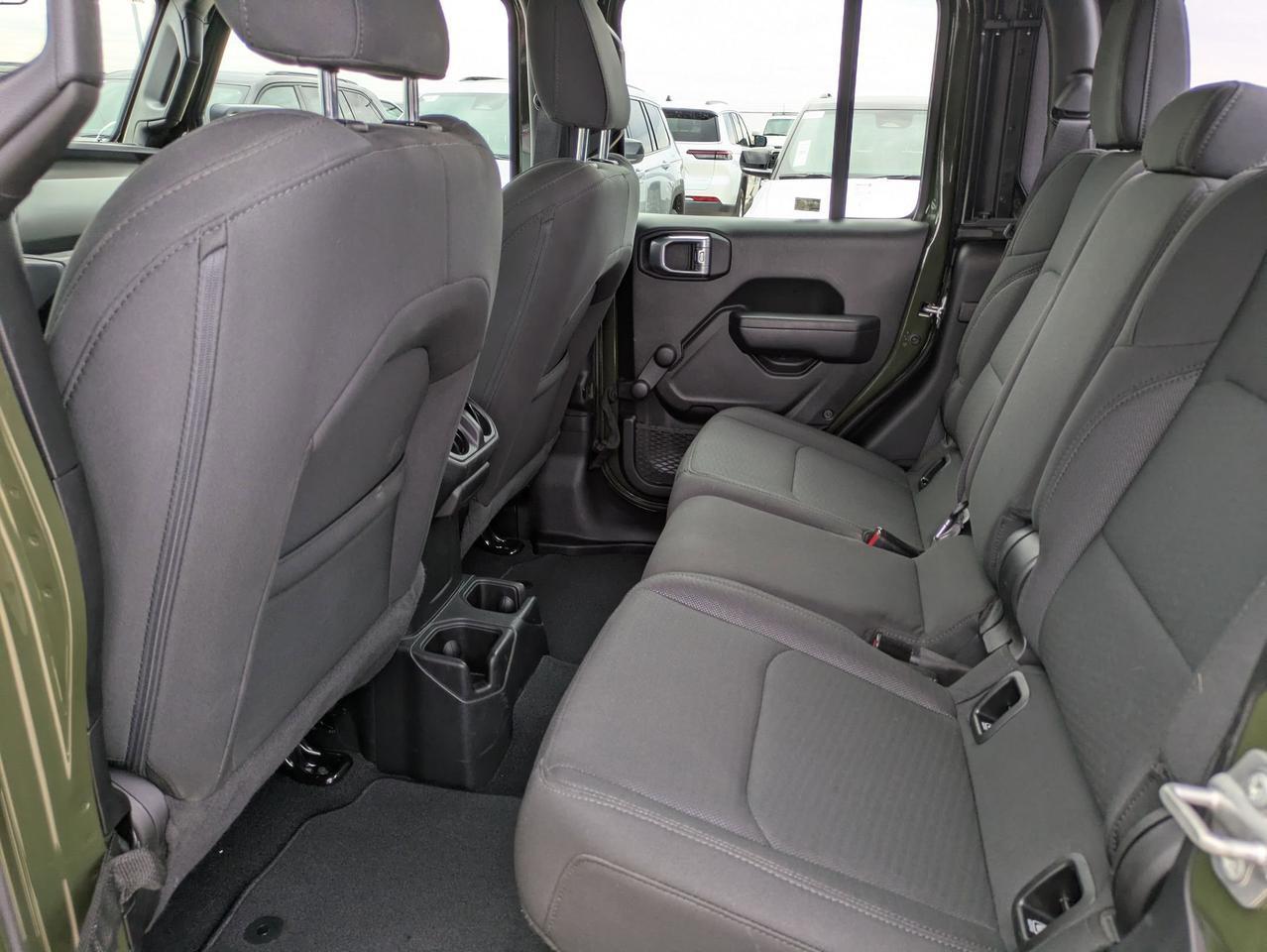 2023 Jeep Gladiator Sport Castroville TX