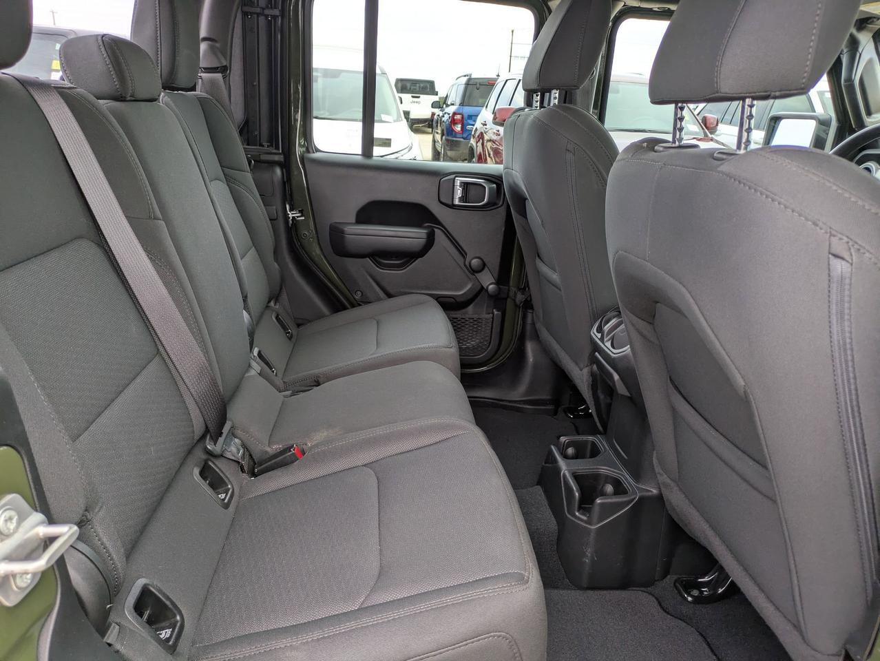 2023 Jeep Gladiator Sport Castroville TX