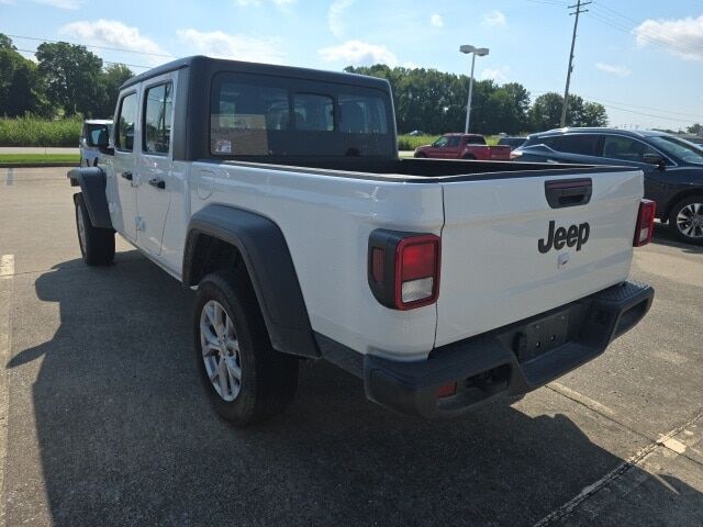2023 Jeep Gladiator Sport Cape Girardeau MO