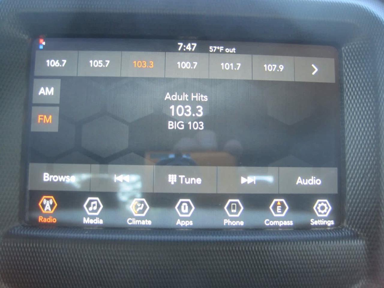 2023 Jeep Gladiator Sport Belmont MA