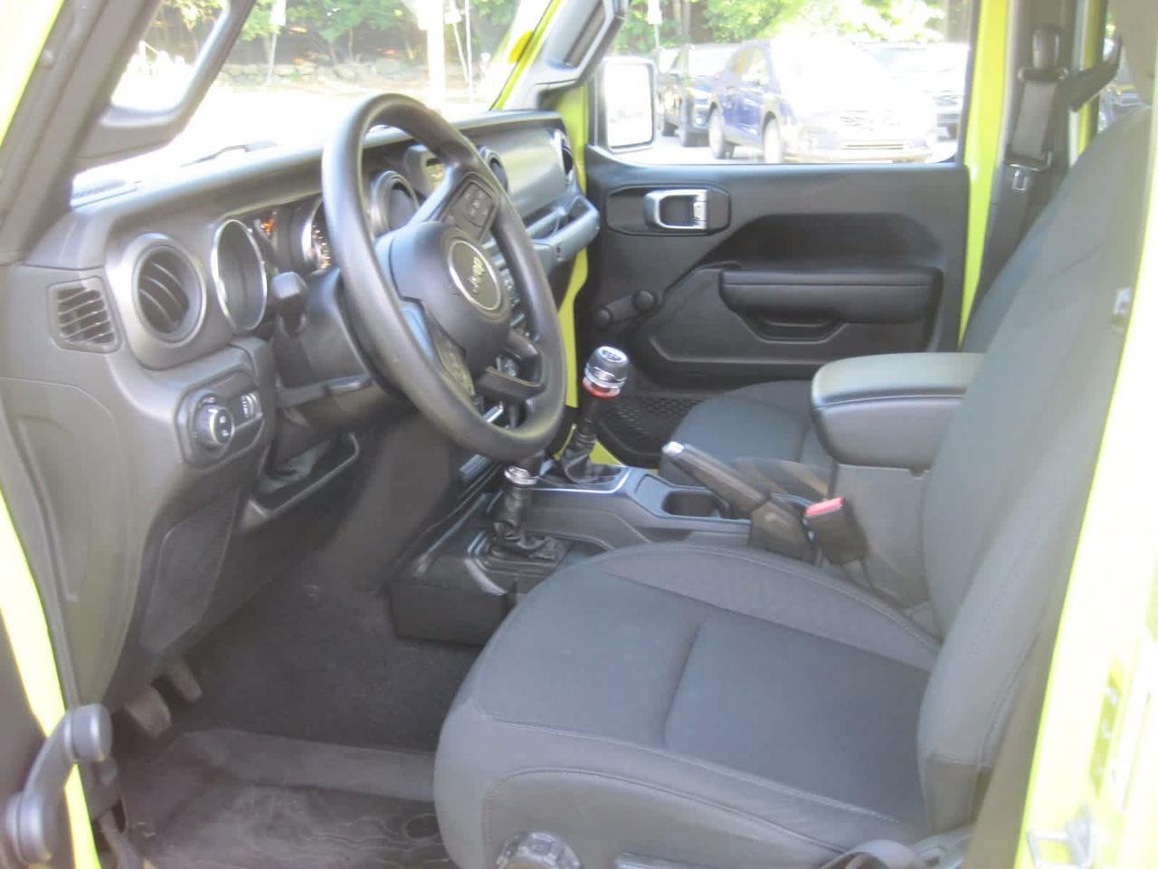 2023 Jeep Gladiator Sport Belmont MA