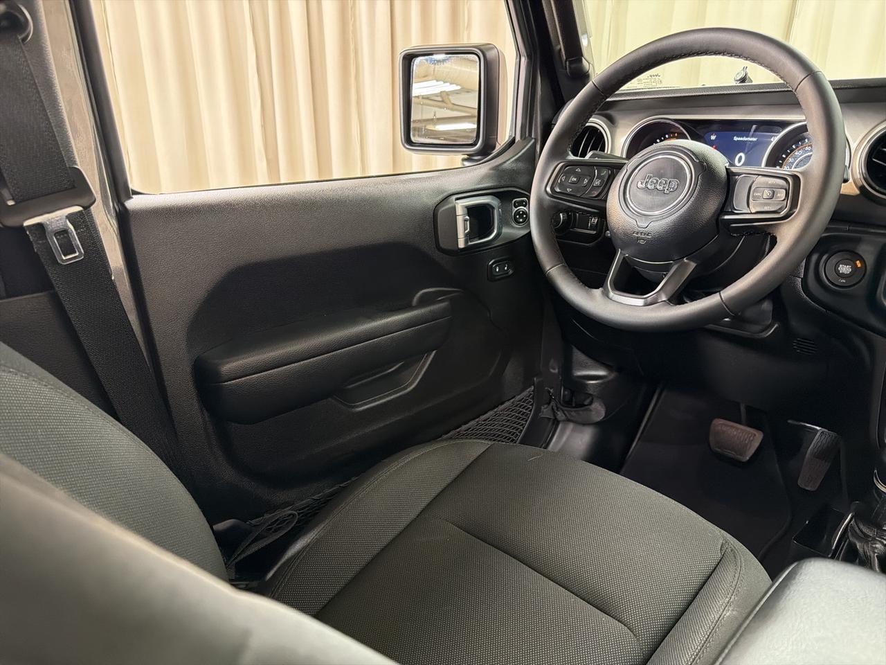 2023 Jeep Gladiator Sport Annapolis MD