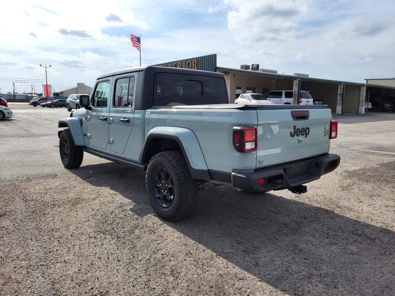 2023 Jeep Gladiator Willys 4x4 Beeville TX