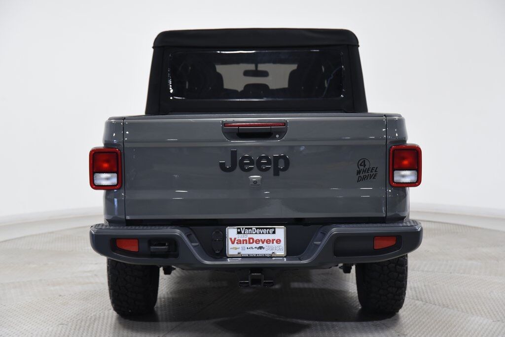 2023 Jeep Gladiator Willys Akron OH