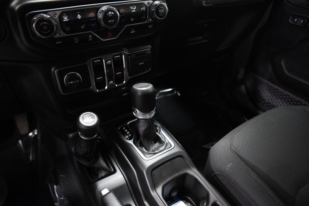 2023 Jeep Gladiator Willys Akron OH