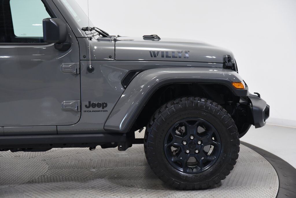 2023 Jeep Gladiator Willys Akron OH