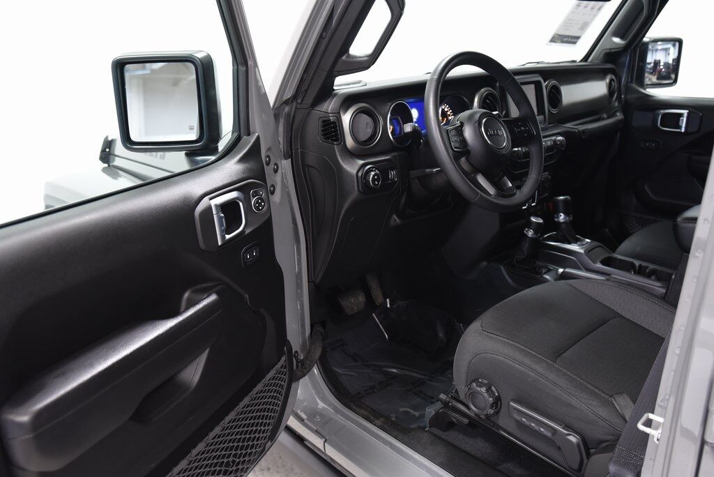 2023 Jeep Gladiator Willys Akron OH