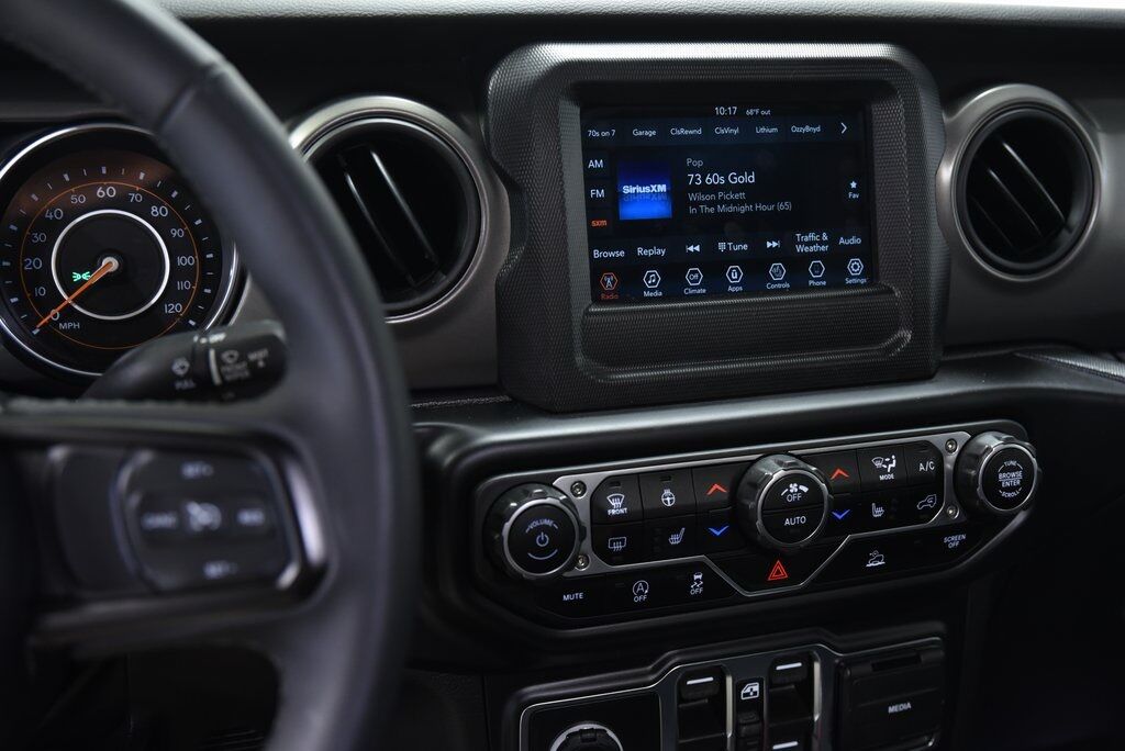 2023 Jeep Gladiator Willys Akron OH