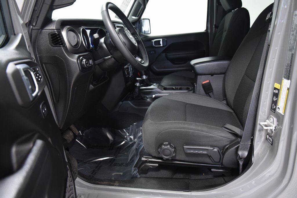 2023 Jeep Gladiator Willys Akron OH