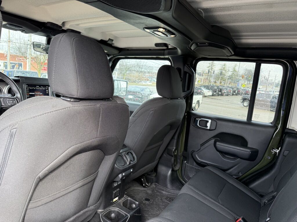 2023 Jeep Gladiator Willys Crestwood KY