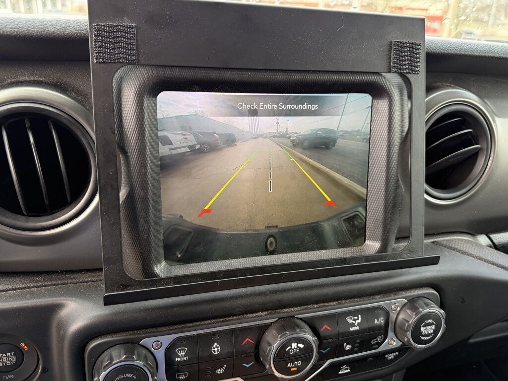 2023 Jeep Gladiator Willys Crestwood KY