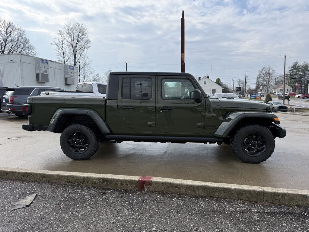 2023 Jeep Gladiator Willys Crestwood KY