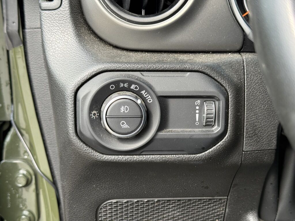 2023 Jeep Gladiator Willys Crestwood KY