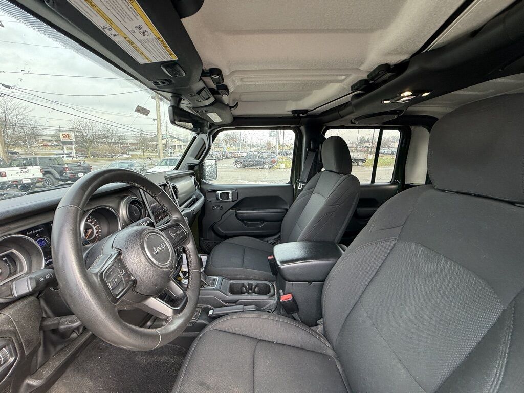 2023 Jeep Gladiator Willys Crestwood KY