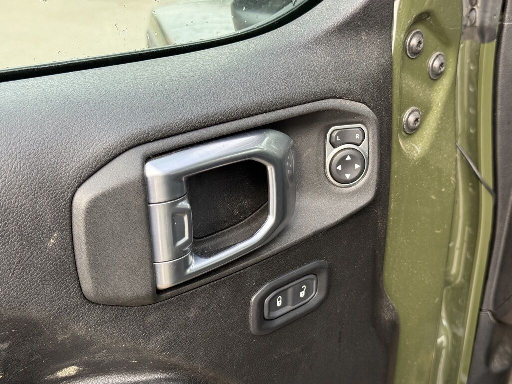 2023 Jeep Gladiator Willys Crestwood KY