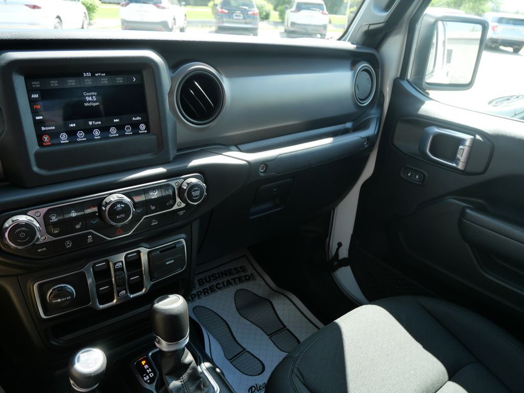 2023 Jeep Gladiator WILLYS - Photo 27