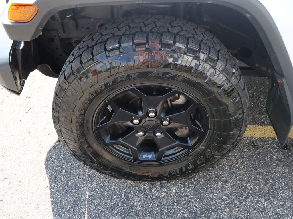 2023 Jeep Gladiator WILLYS - Photo 31