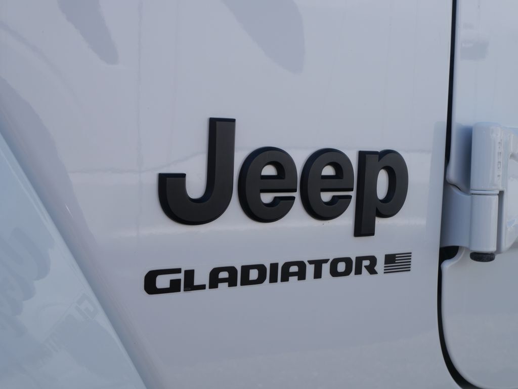 2023 Jeep Gladiator WILLYS - Photo 30