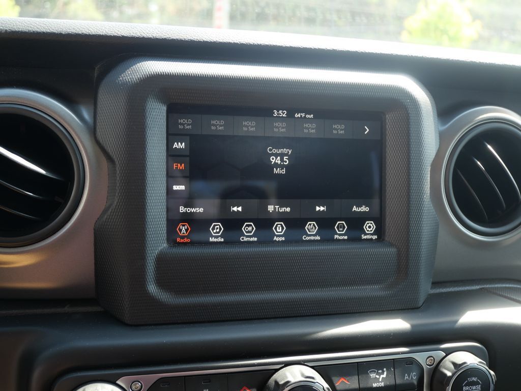2023 Jeep Gladiator WILLYS - Photo 22