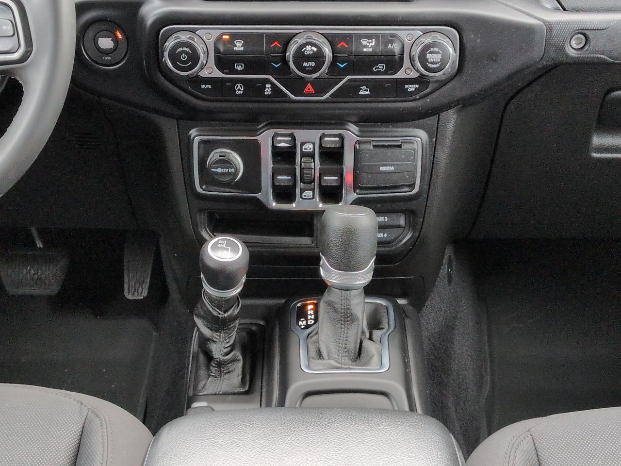 2023 Jeep Gladiator Willys Appleton WI