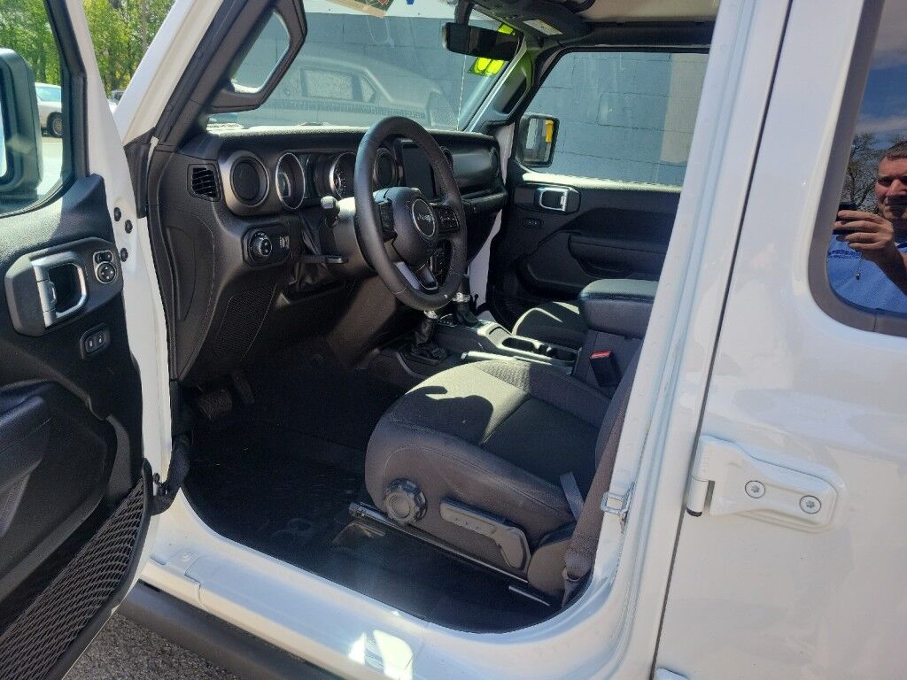 2023 Jeep Gladiator Willys Owego NY