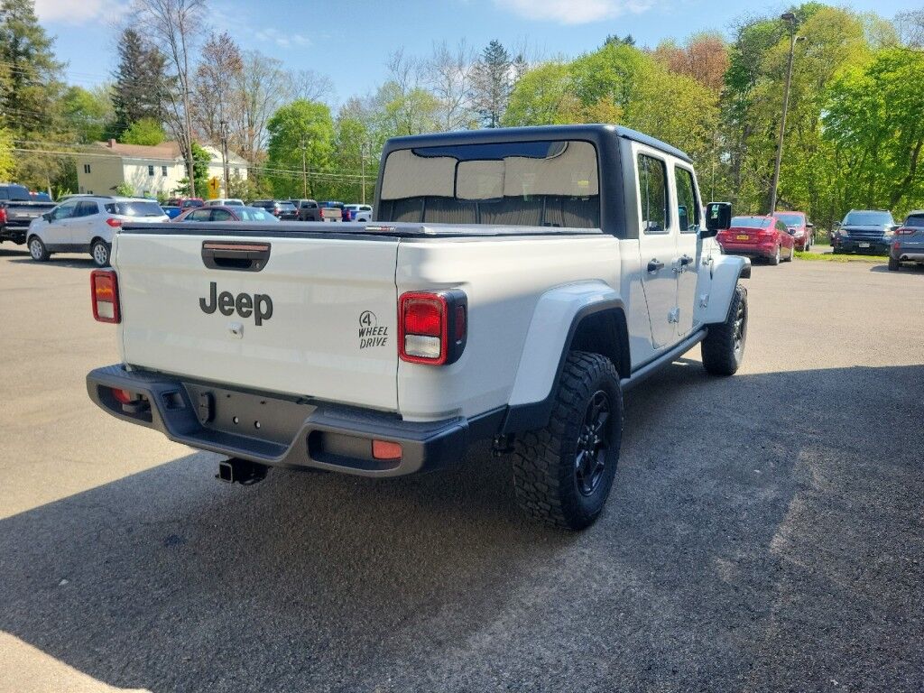 2023 Jeep Gladiator Willys Owego NY