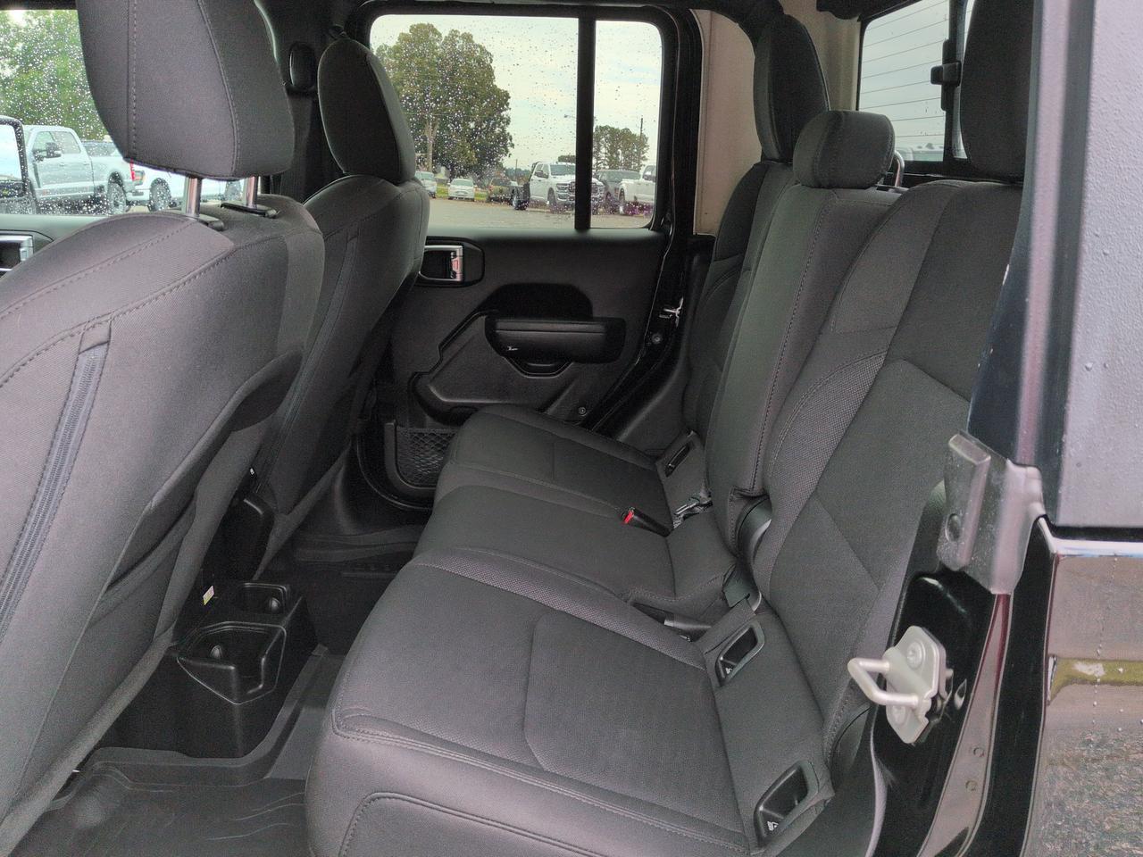 2023 Jeep Gladiator Willys Winder GA