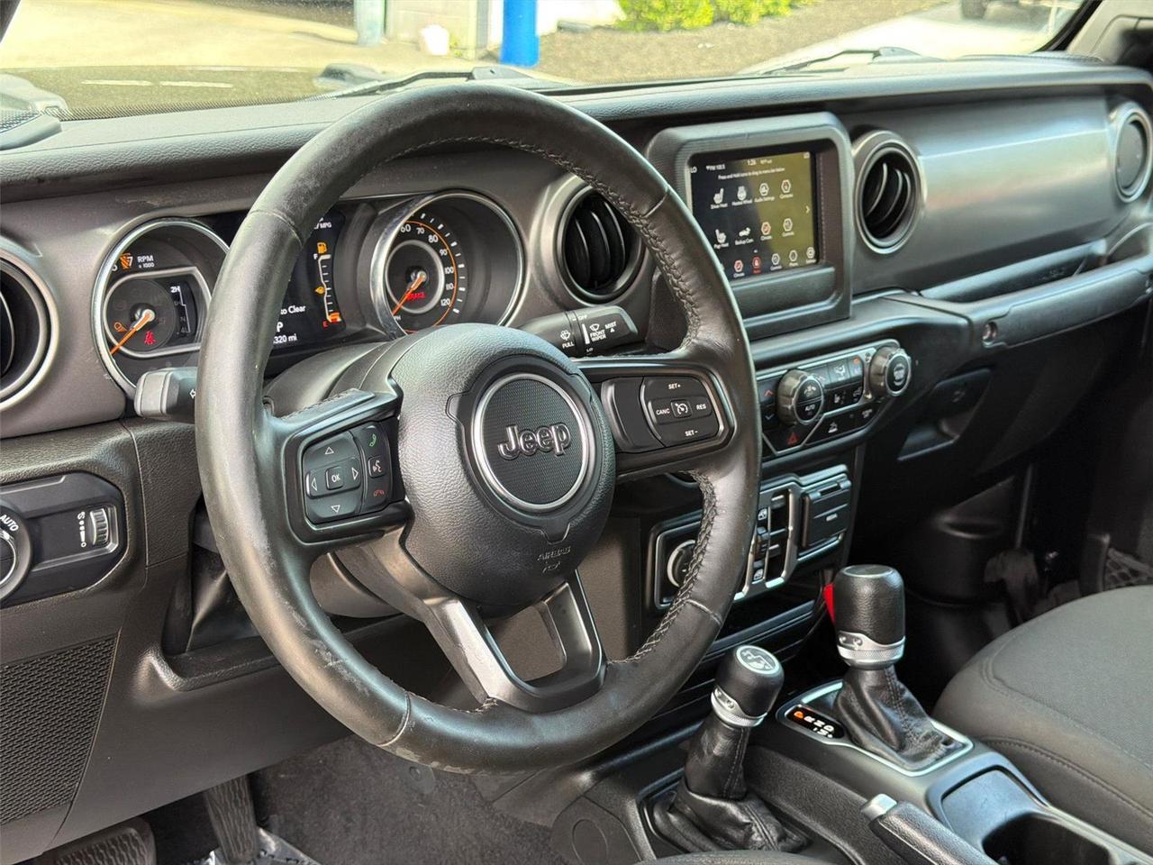 2023 Jeep Gladiator Willys Hagerstown MD