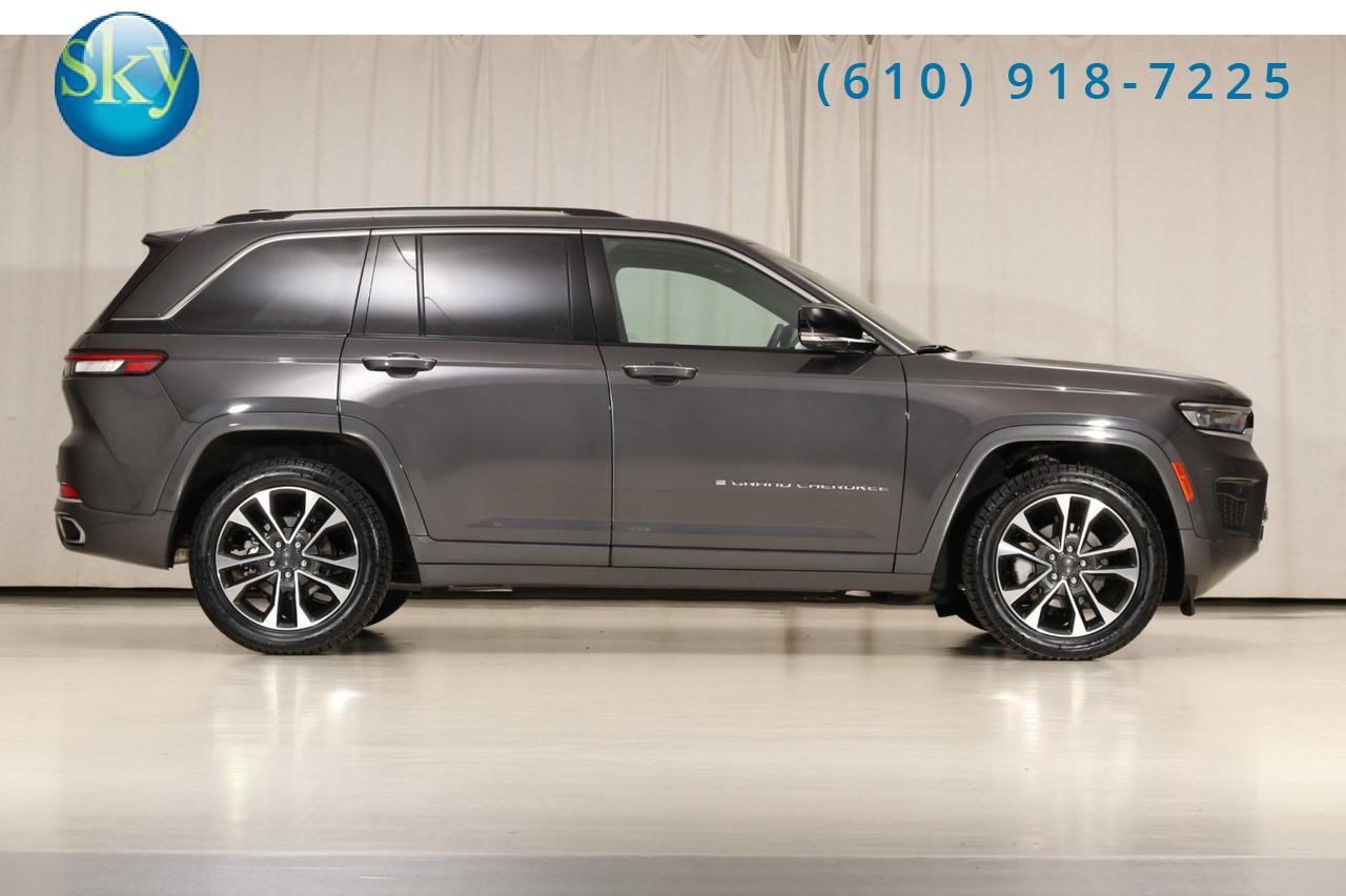 2023 Jeep Grand Cherokee 4WD Overland West Chester PA
