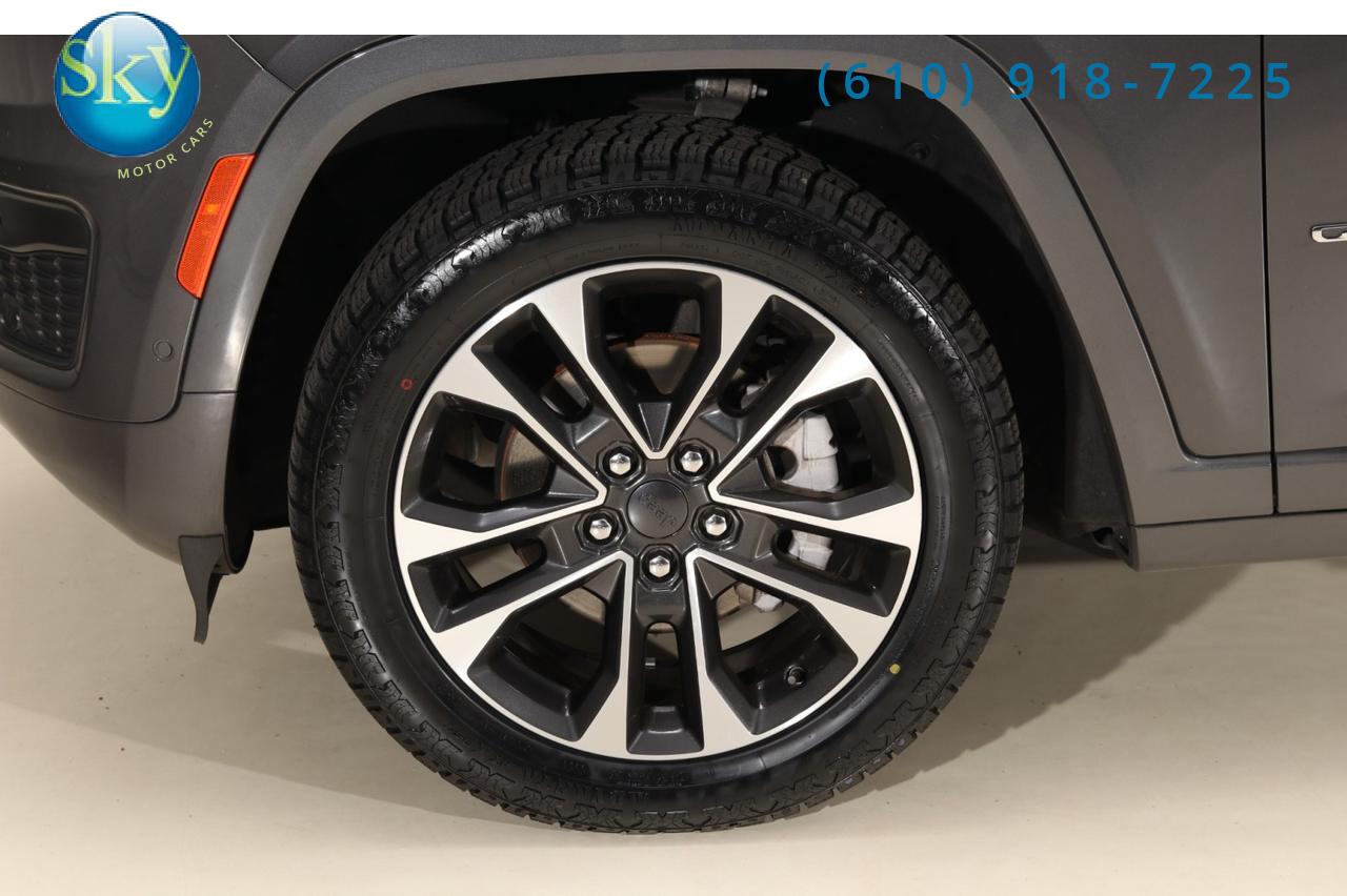 2023 Jeep Grand Cherokee 4WD Overland West Chester PA