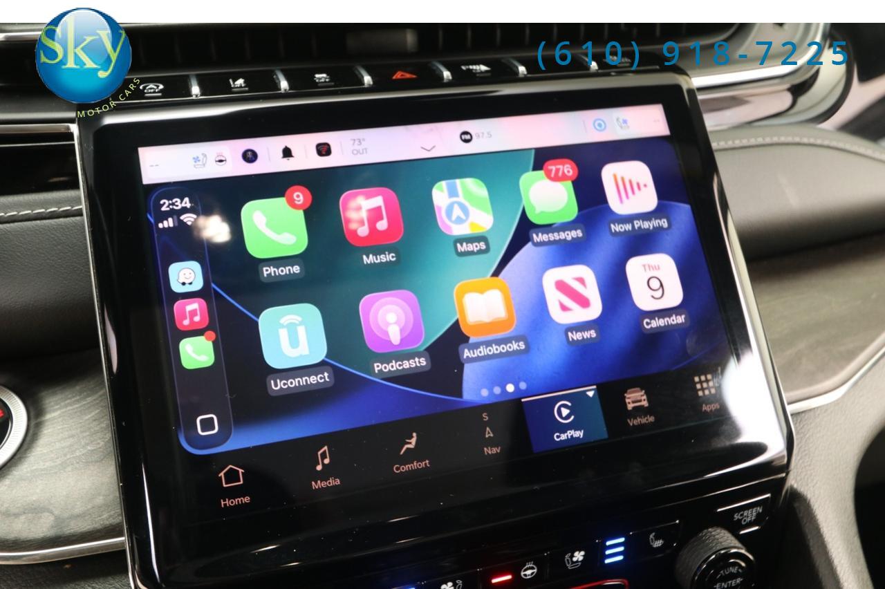 2023 Jeep Grand Cherokee 4WD Overland West Chester PA