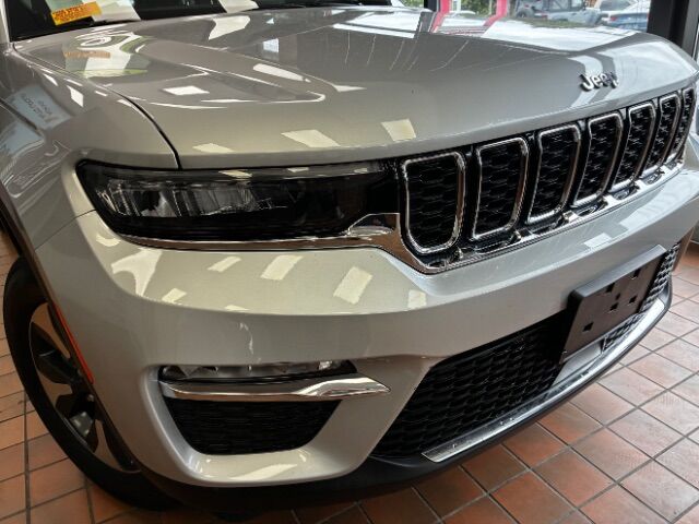 2023 Jeep Grand Cherokee 4XE