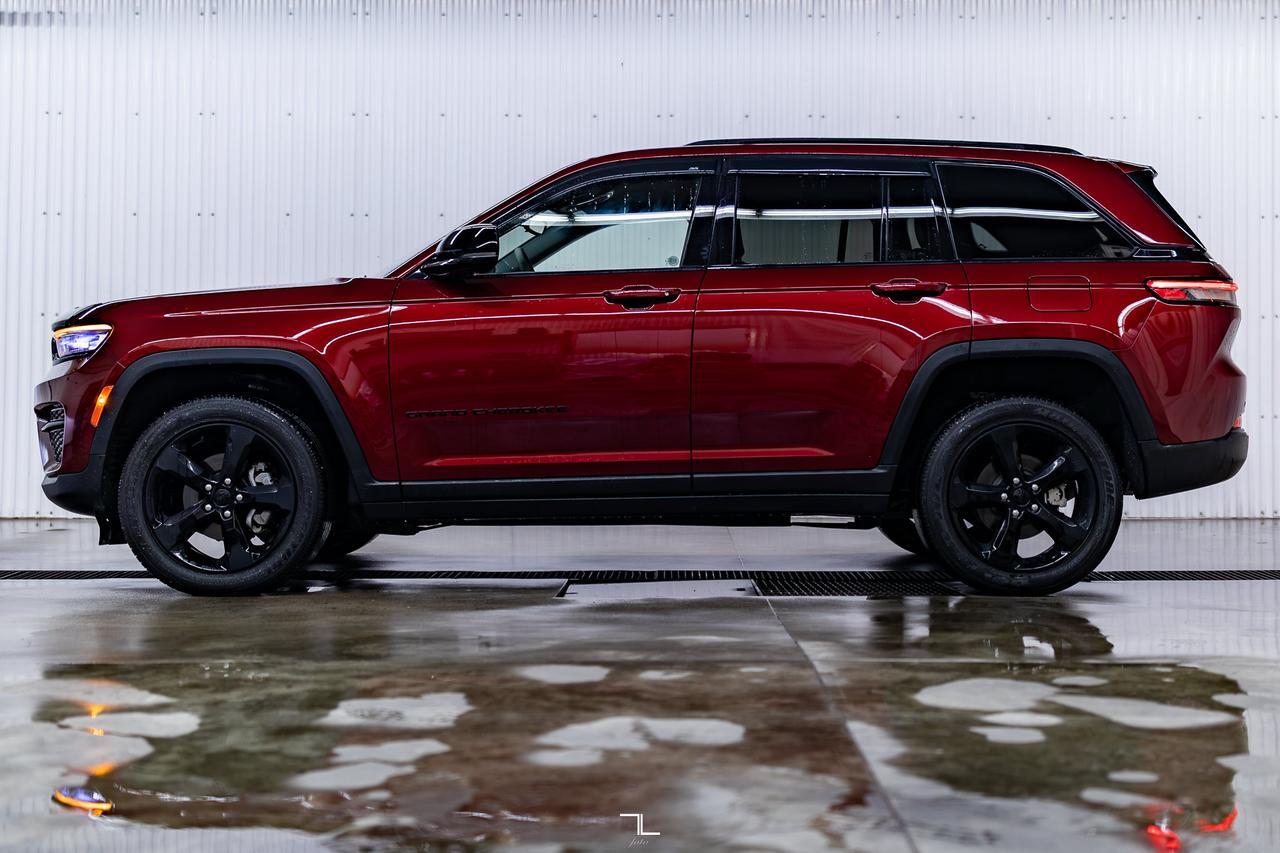 2023 Jeep Grand Cherokee 4x4 Altitude PSeat BCam Red Deer AB