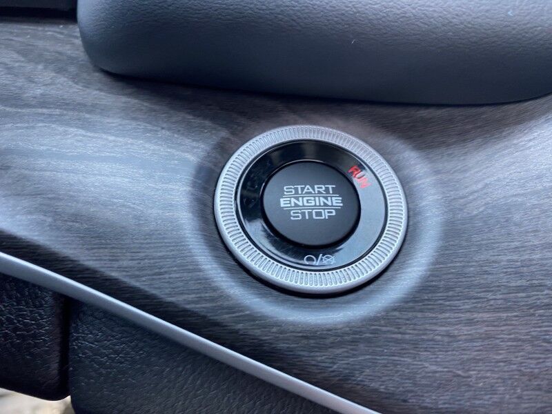 2023 Jeep Grand Cherokee 4xe Bristol  PA