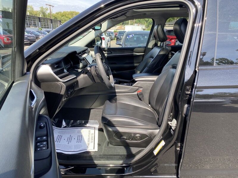 2023 Jeep Grand Cherokee 4xe Springfield PA