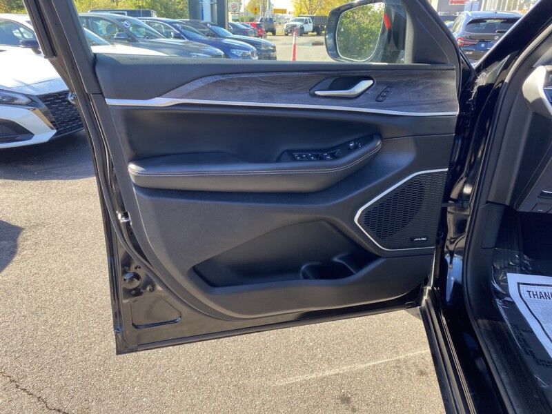 2023 Jeep Grand Cherokee 4xe Springfield PA