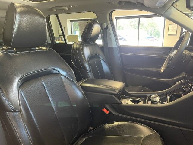 2023 Jeep Grand Cherokee 4xe Marshfield MA