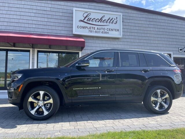 2023 Jeep Cherokee 4xe photo 39