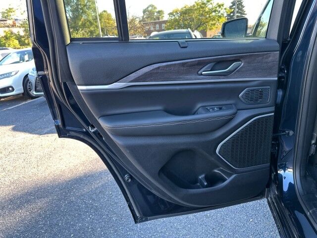 2023 Jeep Grand Cherokee 4xe 30th Anniversary Worcester MA