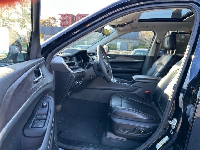2023 Jeep Grand Cherokee 4xe 30th Anniversary Worcester MA