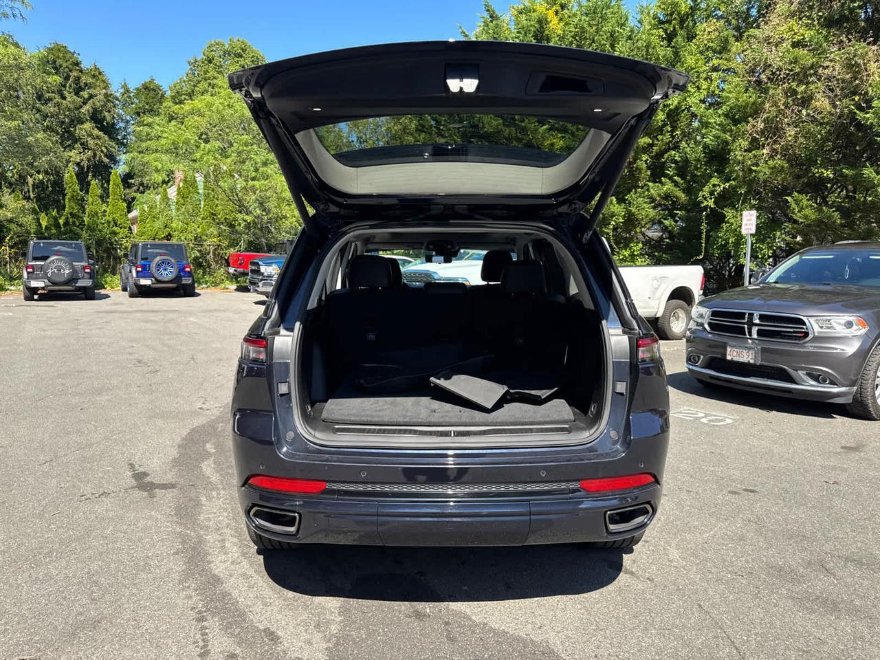 2023 Jeep Grand Cherokee 4xe 30th Anniversary Dartmouth MA