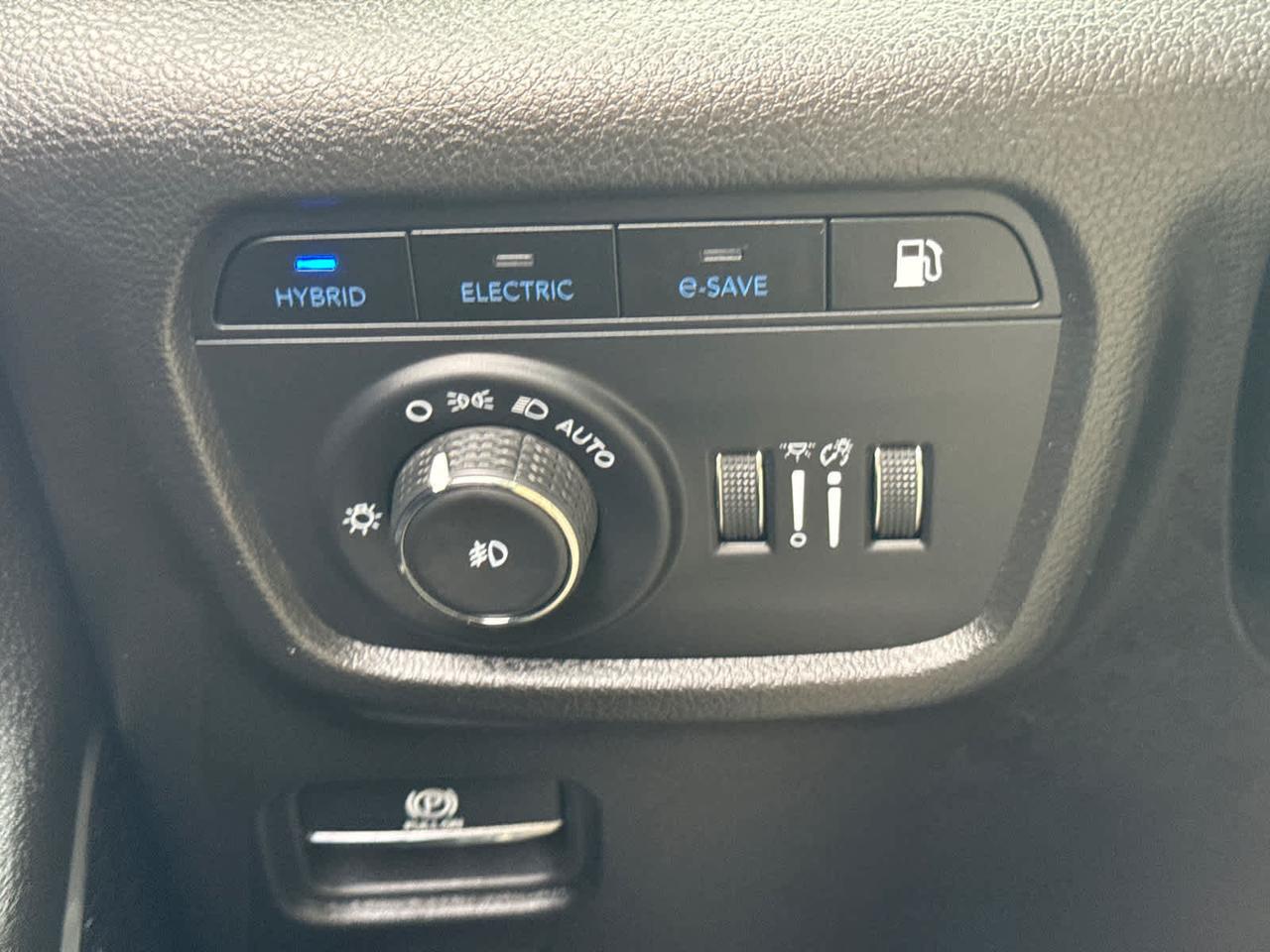 2023 Jeep Grand Cherokee 4xe 30th Anniversary Dartmouth MA