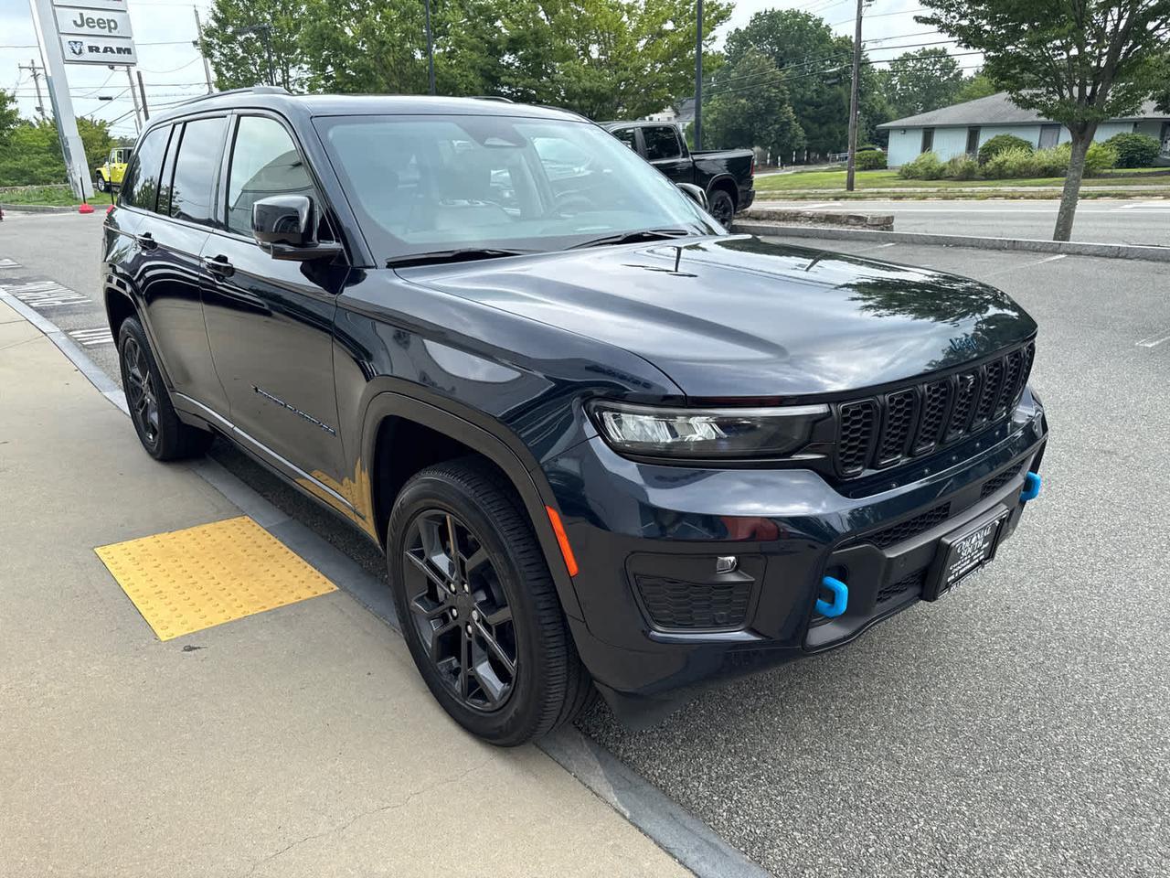 2023 Jeep Grand Cherokee 4xe 30th Anniversary Dartmouth MA
