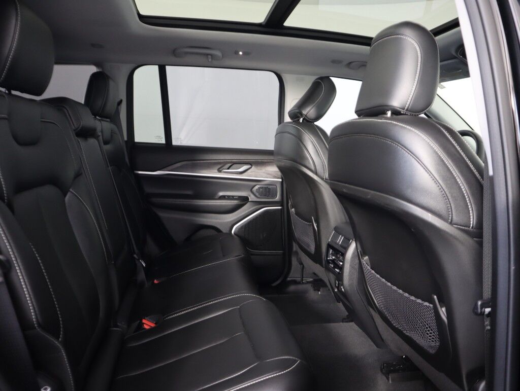 2023 Jeep Grand Cherokee 4xe 4x4 Maumee OH