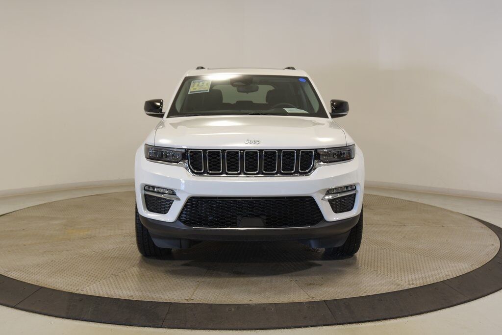 2023 Jeep Grand Cherokee 4xe Akron