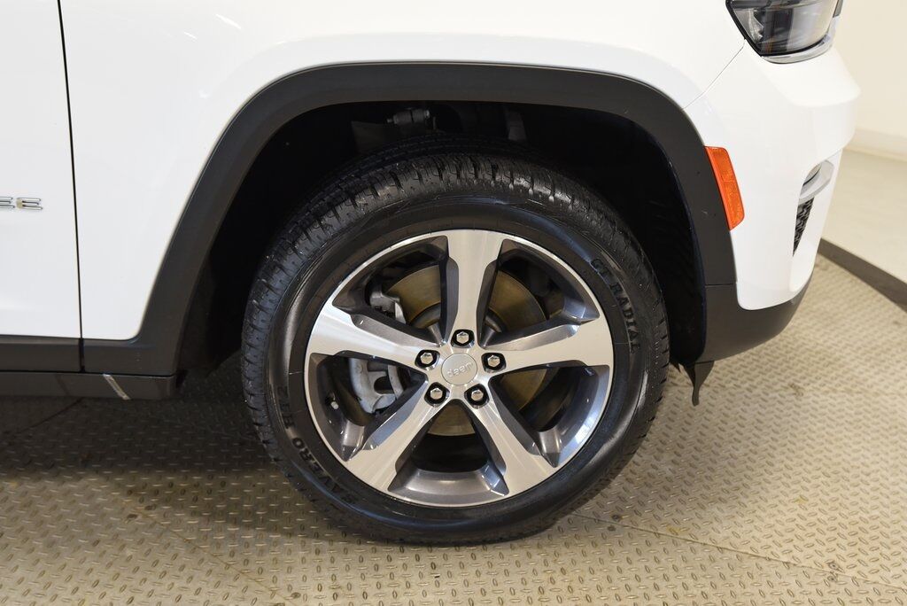 2023 Jeep Grand Cherokee 4xe Akron