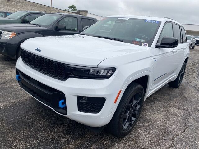 2023 Jeep Grand Cherokee 4xe Akron