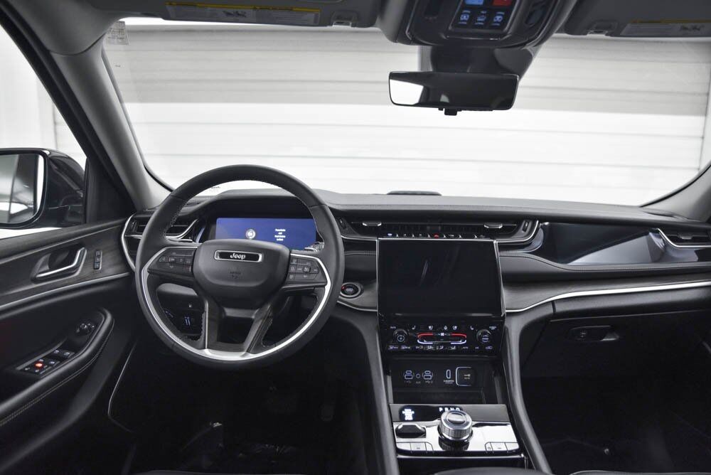2023 Jeep Grand Cherokee 4xe Akron OH