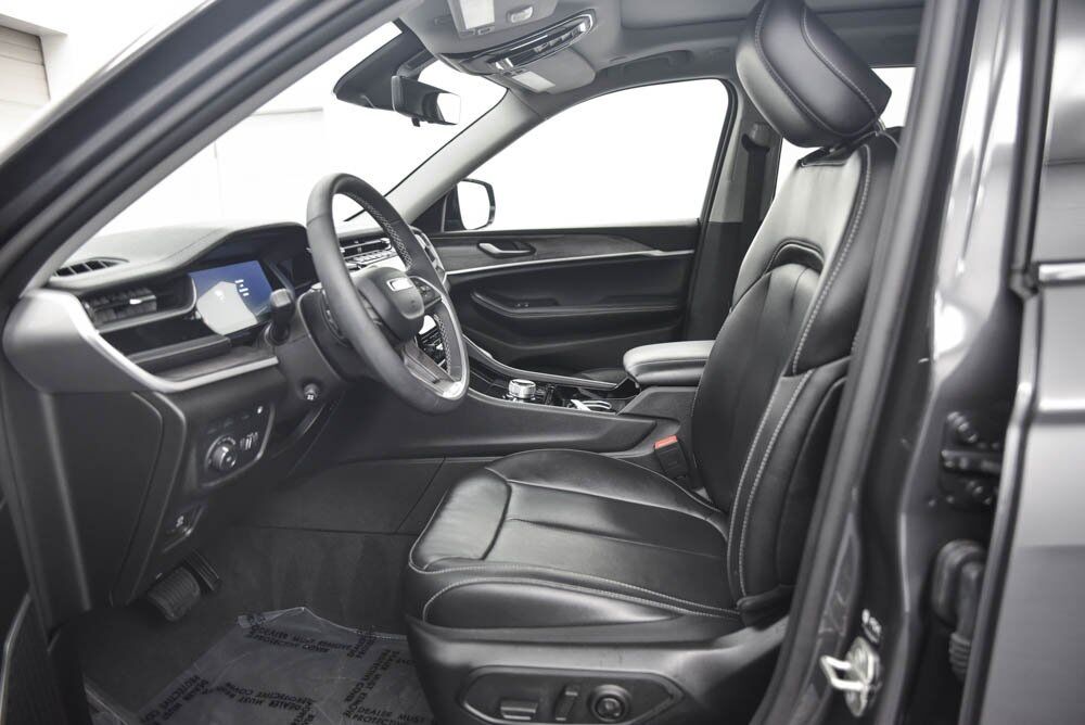 2023 Jeep Grand Cherokee 4xe Akron OH