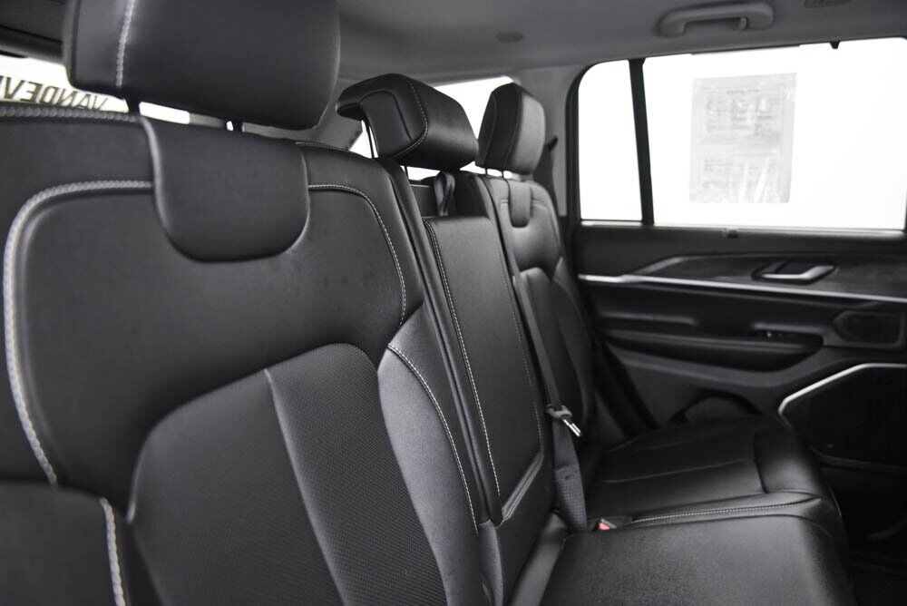 2023 Jeep Grand Cherokee 4xe Akron OH
